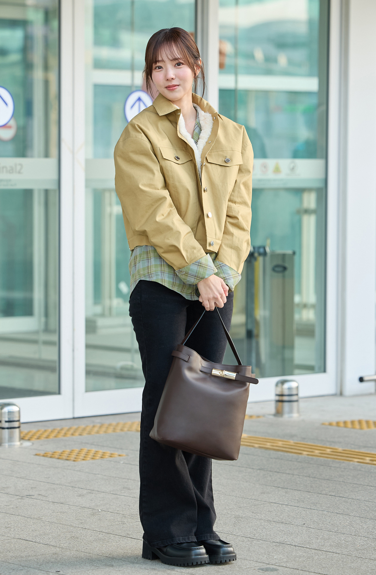 배우 채수빈. 자료=롱샴(Longchamp) 제공