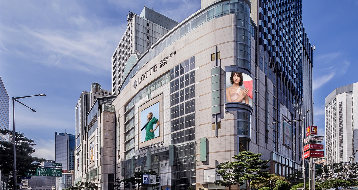 롯데쇼핑이 백화점 사업부의 선전에 1분기 호실적을 기록했다. 롯데백화점 명동본점 전경. 롯데쇼핑 제공