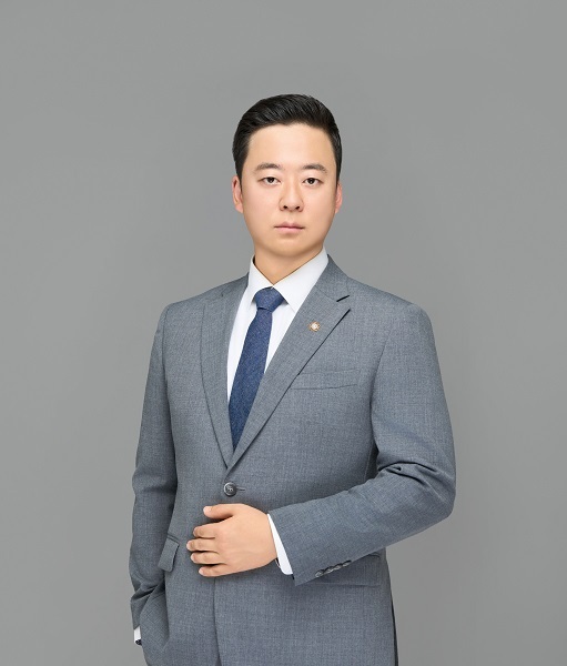 사진=송파 형사전문변호사 박현철 대표변호사
