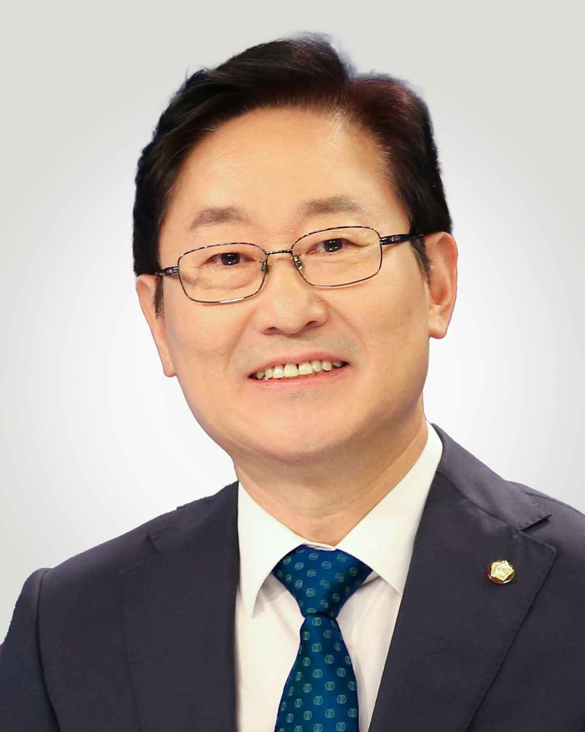 박범계 더불어민주당 의원은 17년째 150만원에 묶여 있는 소득세 기본공제를 250만원으로 높이는 내용의 법안을 대표발의했다. 박범계 의원실 제공